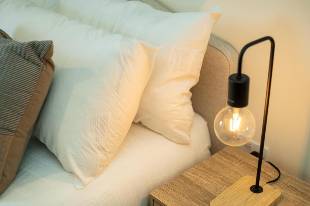Zenith Hub Apartment London Bagian luar foto